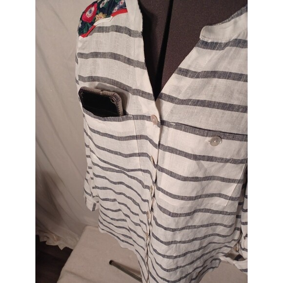 JOHN- MARK Women's small button up shirt - Picture 9 of 10